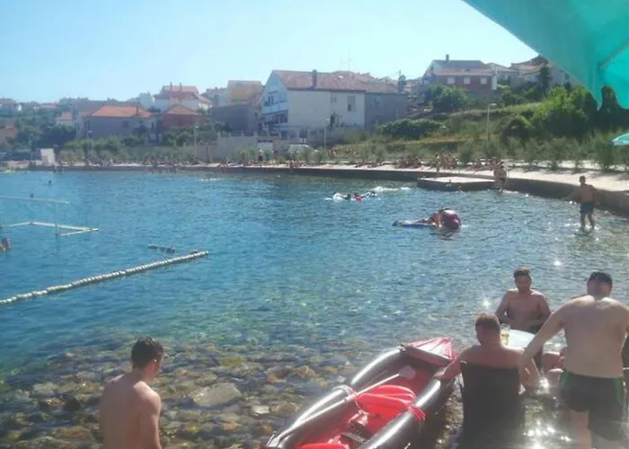 Penthouse Petra With Hot Tub Apartmán