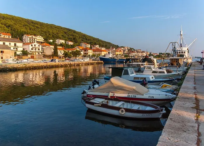 Penthouse Petra With Hot Tub Apartmán Kali