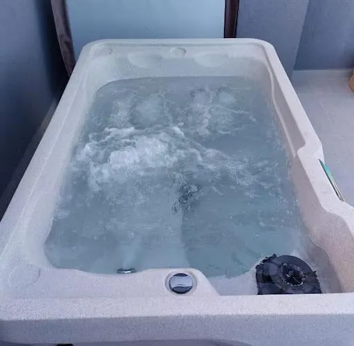 דירה Penthouse Petra With Hot Tub קאלי